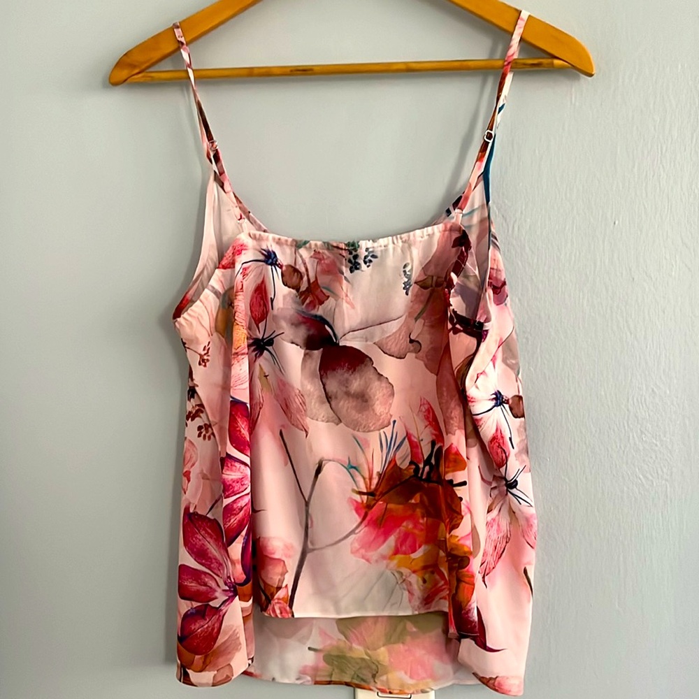 WHBM Camellia Pleated Blouse - Picture 7 of 9